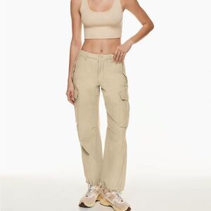 ARITZIA | TNA Supply Cargo Pants - Short Length